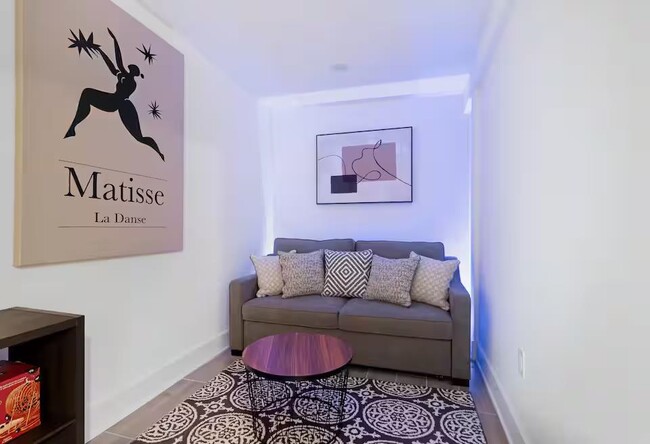 Building Photo - 234 Webster Ave