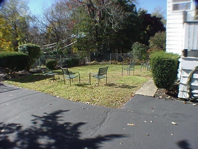 Building Photo - 8-10 Kenrick St