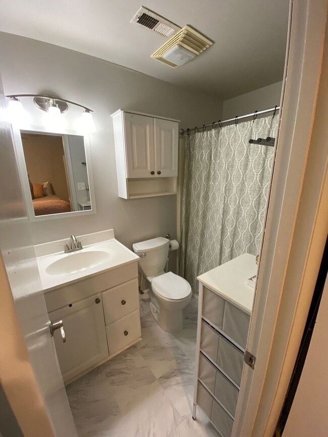 Building Photo - Spacious 3-Bedroom Townhome "Ask about our...