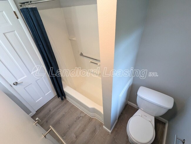 Building Photo - Updated Ranch Home in Sheffield Lake