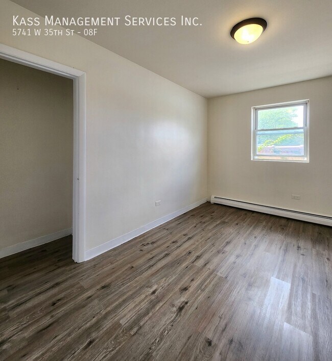 Building Photo - 5741 W 35th St