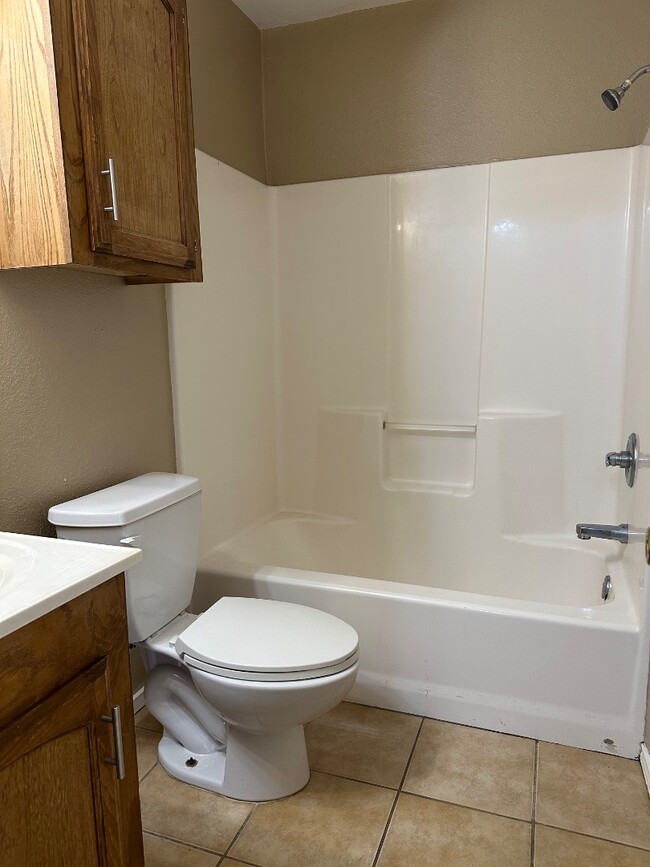 Building Photo - 3617 Zelma St