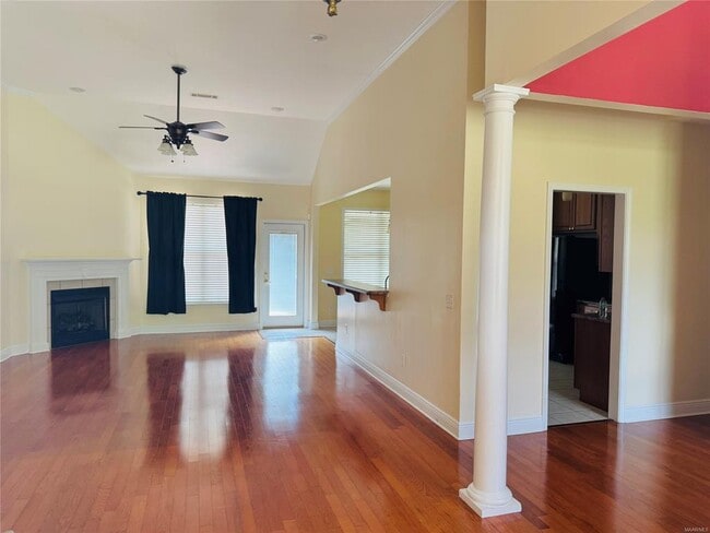 Building Photo - 103 Pine Grove Dr