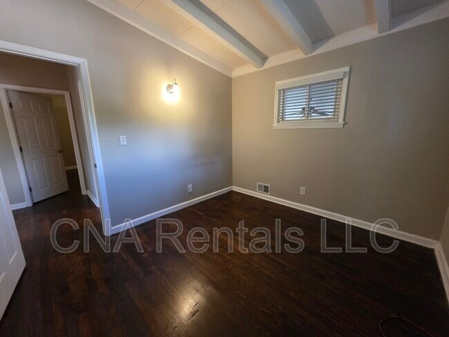 Building Photo - 3659 Ashwood Dr SE