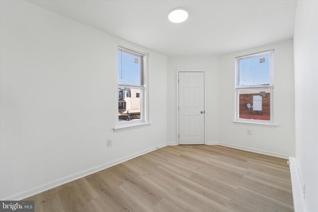 Building Photo - 6229 Callowhill St