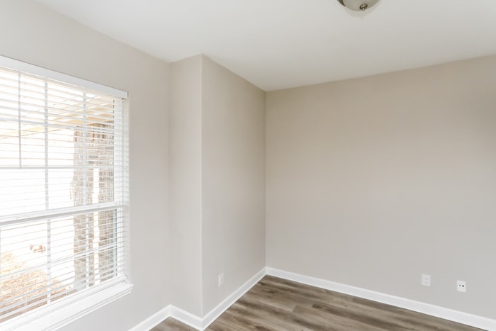 Building Photo - 721 Shady Meadow Ln