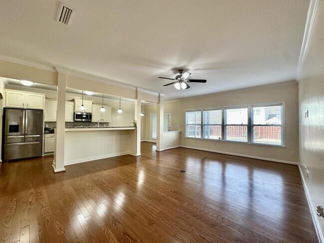 Building Photo - 2415 Impatien Drive