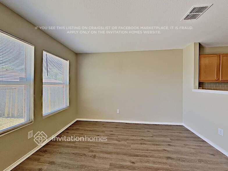 Building Photo - 8007 Stowe Springs Ln