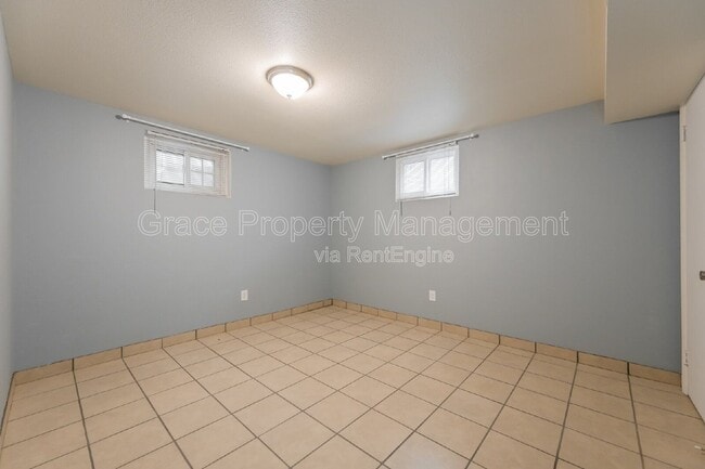 Building Photo - 1500 W 50th Ave