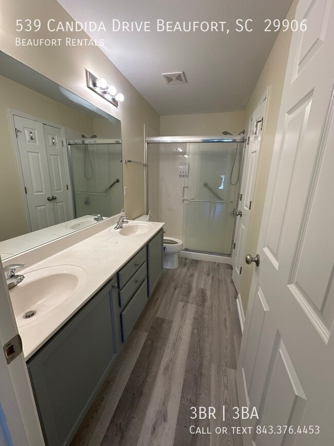 Building Photo - 539 Candida Dr