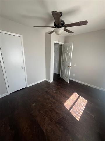 Building Photo - 5232 Encino Rd