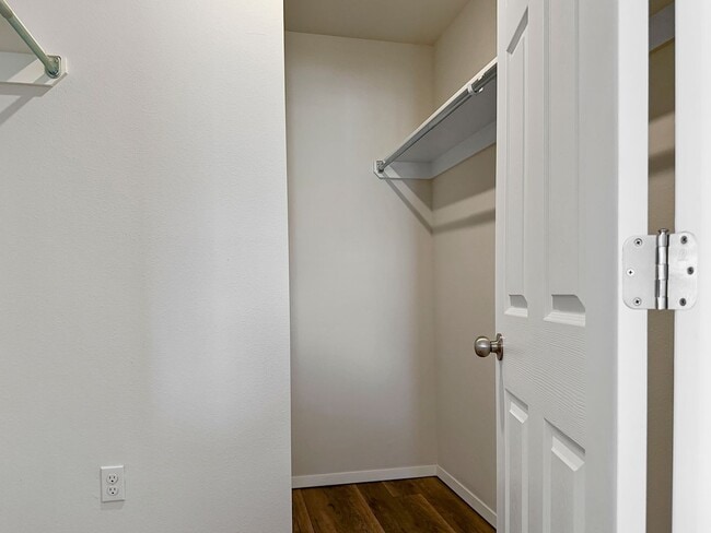 Building Photo - 8129 Sunflower Wy