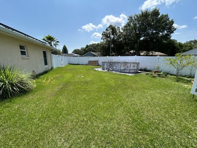 Building Photo - 659 Jaguar Ct