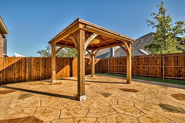 Building Photo - 10305 Hidden Haven Dr