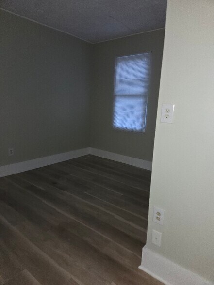 Building Photo - 2012 W Main St