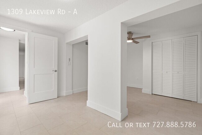 Building Photo - 1309 Lakeview Rd