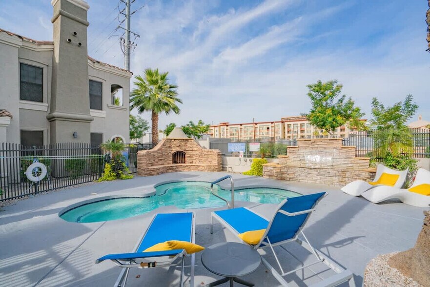 Building Photo - 10 W Minnezona Ave