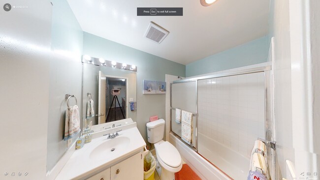 Building Photo - 2290 D St