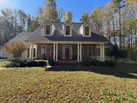 Building Photo - STUNNING SECLUDED HOME ON TREED ACRES - STAFFORD