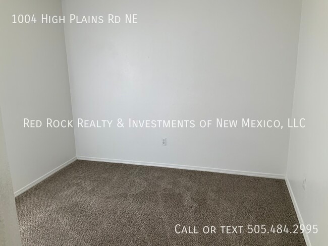 Building Photo - 1004 High Plains Rd