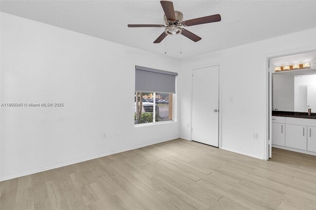 Building Photo - 2351 NW 33rd St