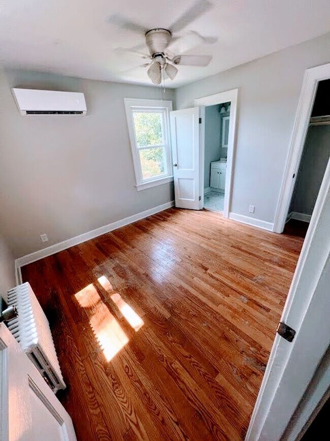Building Photo - 3 Bedroom Home in Lynchburg