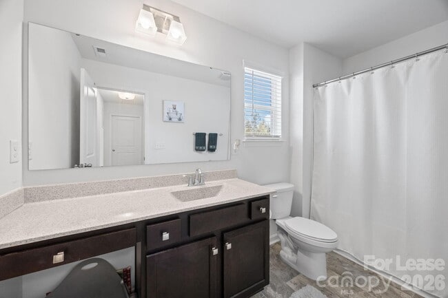 Building Photo - 7471 Hartsfield Dr