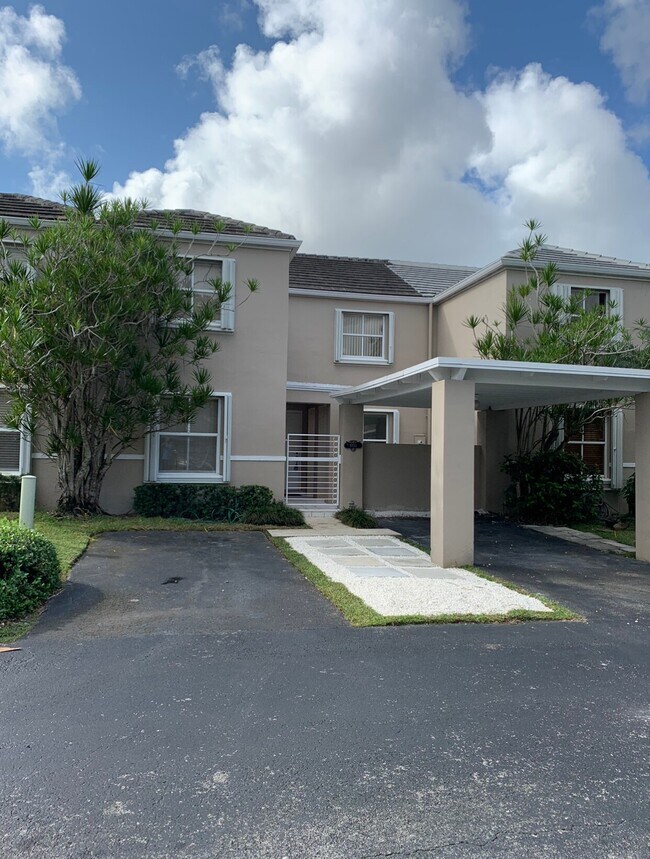 Building Photo - 6950 SW 55th Terrace E