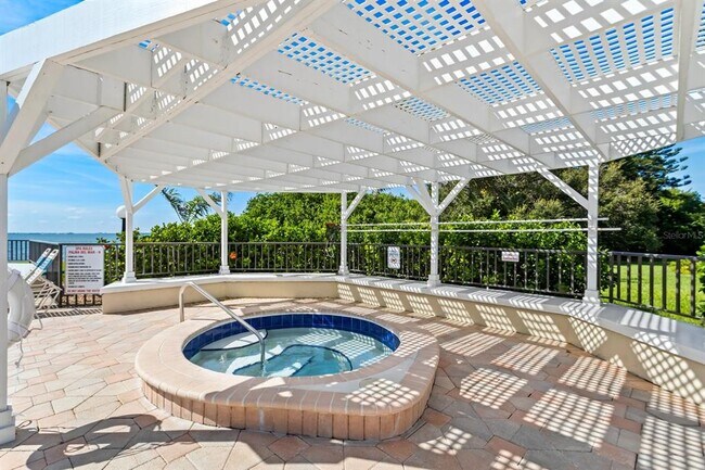 Building Photo - 6372 Palma Del Mar Blvd S