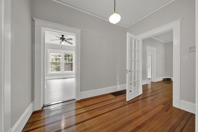 Building Photo - Restored Victorian Home