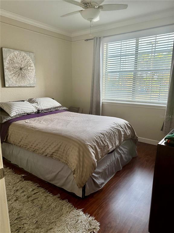 Building Photo - 860 N Orange Ave