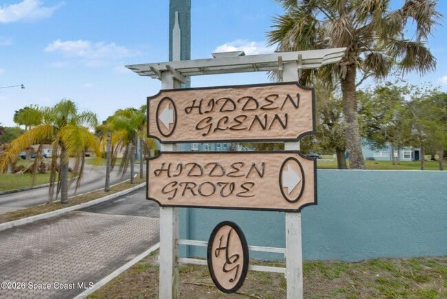 Building Photo - 2109 Hidden Grove Ln