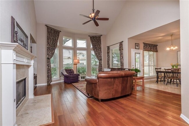 Building Photo - 14828 Irondale Dr