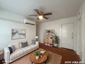 Building Photo - 827 Steves Ave