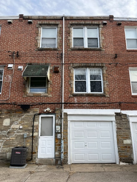 Building Photo - 6332 Tabor Ave