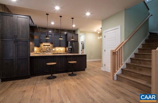 Building Photo - 1116 Altavista Ave