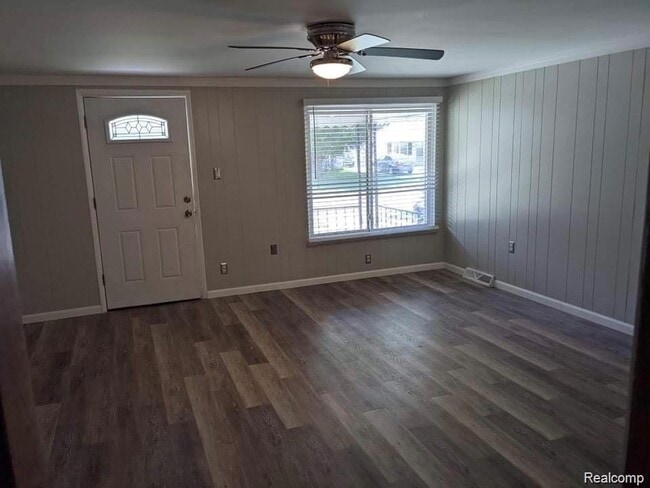 Building Photo - 7275 Cherokee St