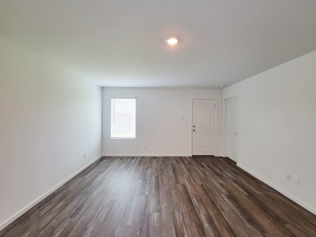 Building Photo - 14316 Leafy Willow Dr