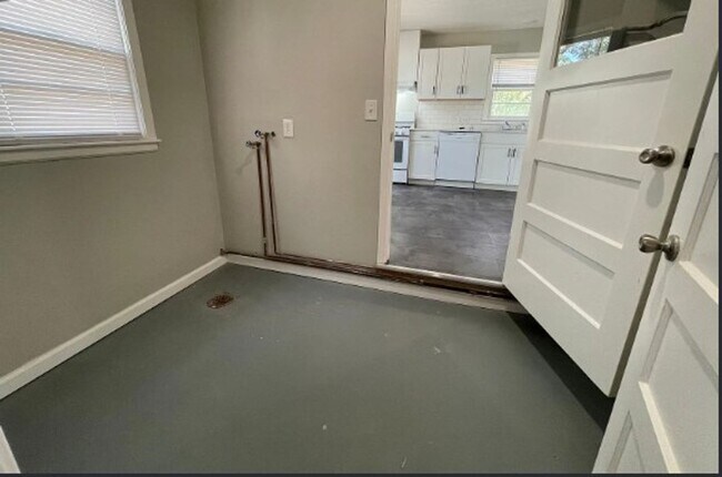 Building Photo - Welcome to Your Next Home with Harvest Investments!