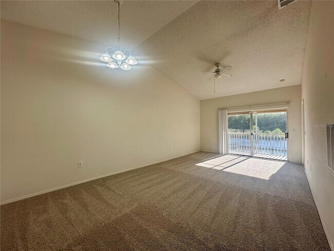 Building Photo - 13348 Fairway Glen Dr