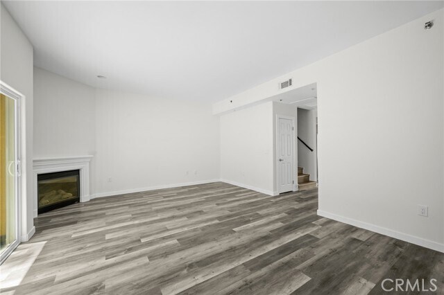 Building Photo - 5521 Kester Ave