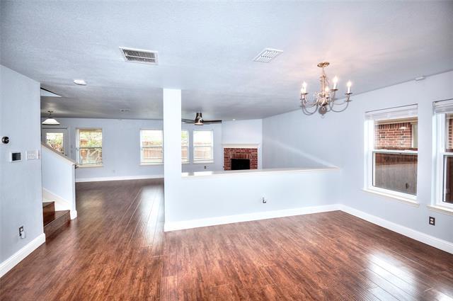 Building Photo - 3913 Plymouth Dr