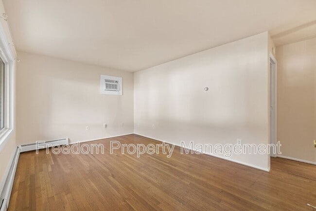 Building Photo - 14309 Fairmont Ct