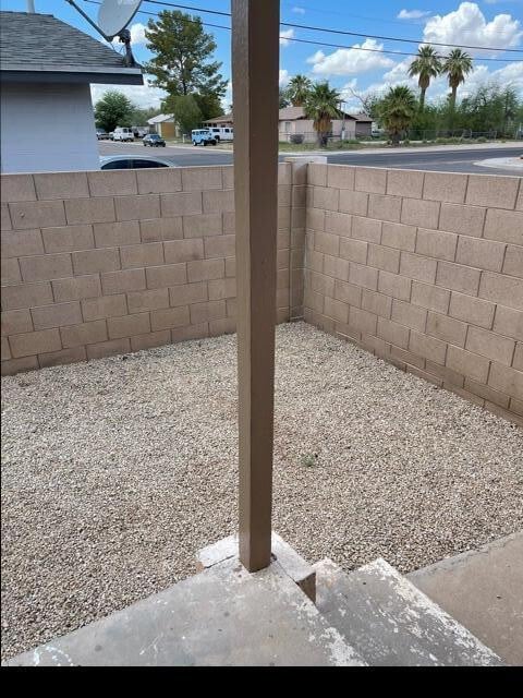 Building Photo - 143 W Pima Ave