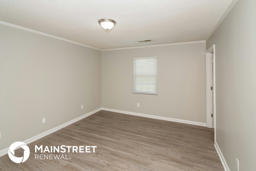 Building Photo - 201 Allen St