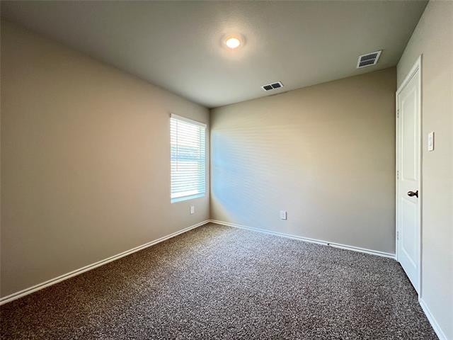 Building Photo - 5557 Rollins Dr