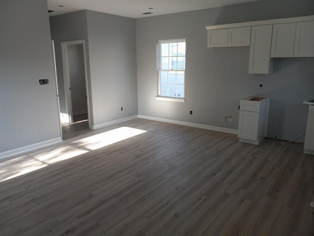 Building Photo - 4009 4th St