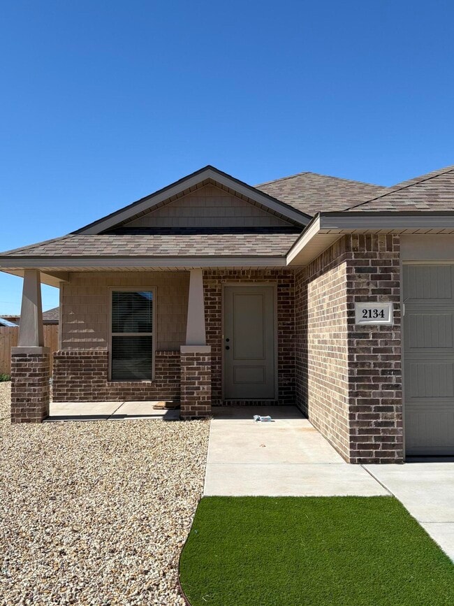 Primary Photo - 2134 Kokomo Ave