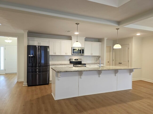 Building Photo - 606 Litcham Run