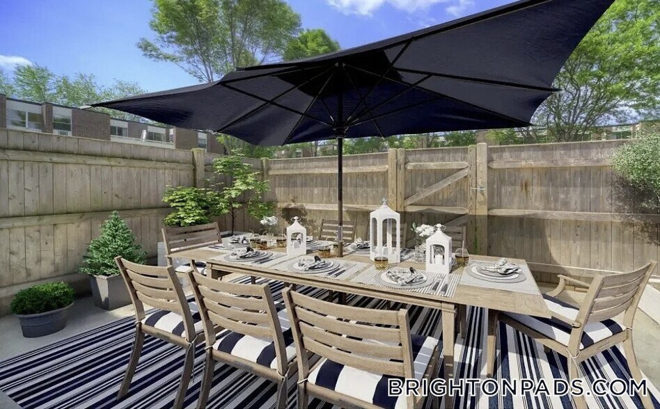 Building Photo - 9 Bronsdon St